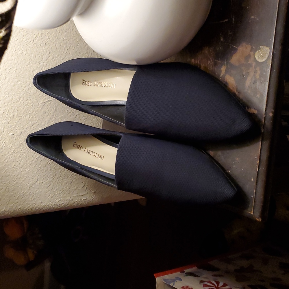 Enzo Angiolini Navy Blue Heels Size 8.5